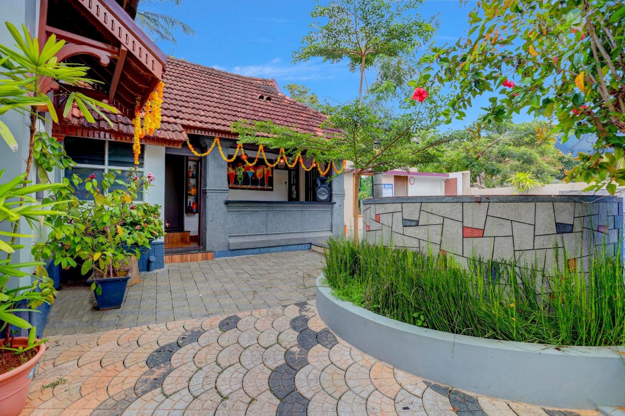 Hotel O Poptavern Heritage コーバラム エクステリア 写真
